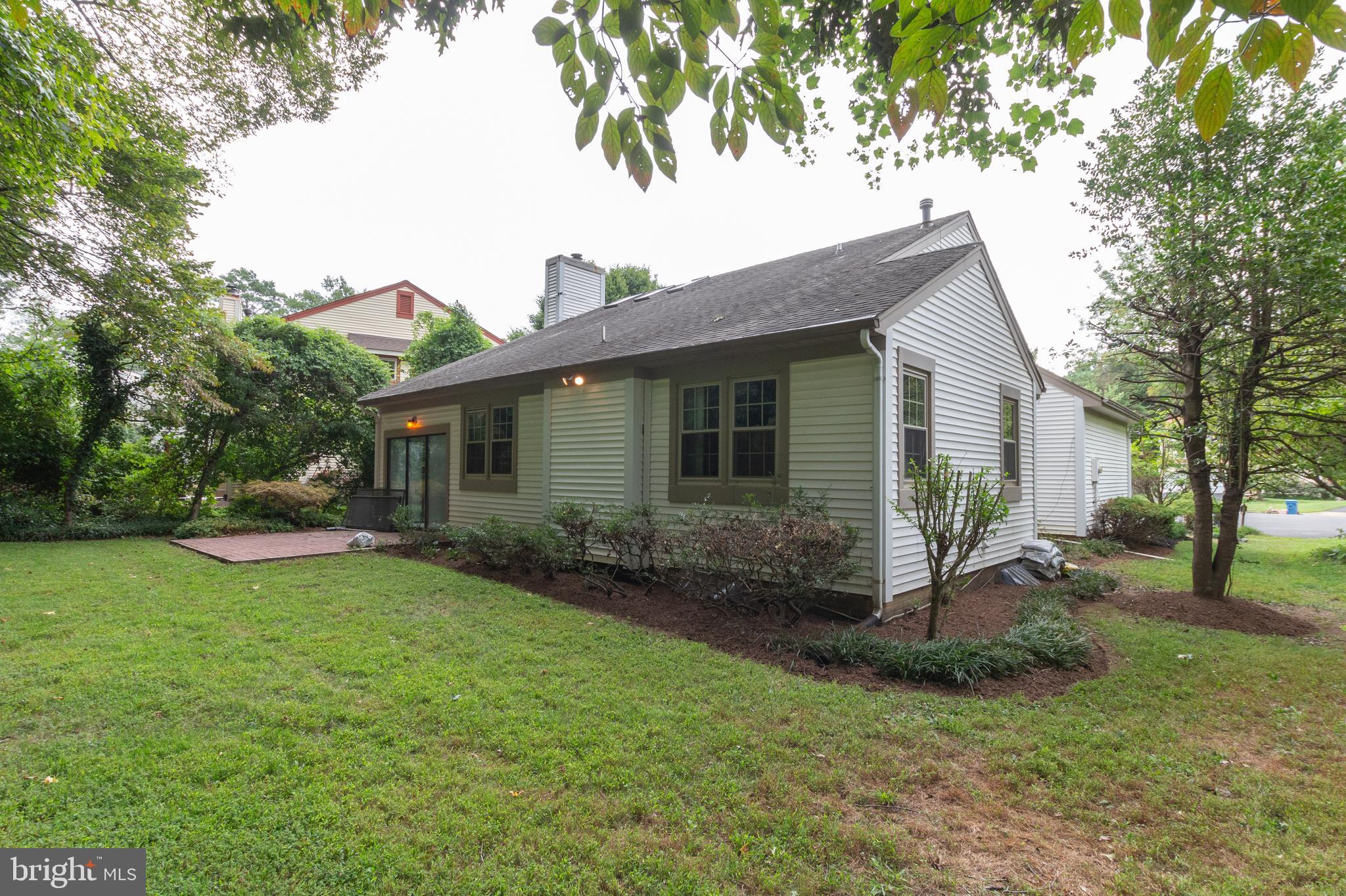 6744 Anders Terrace Springfield, VA 22151 - Photo 36 of 39 Gallery Image 36
