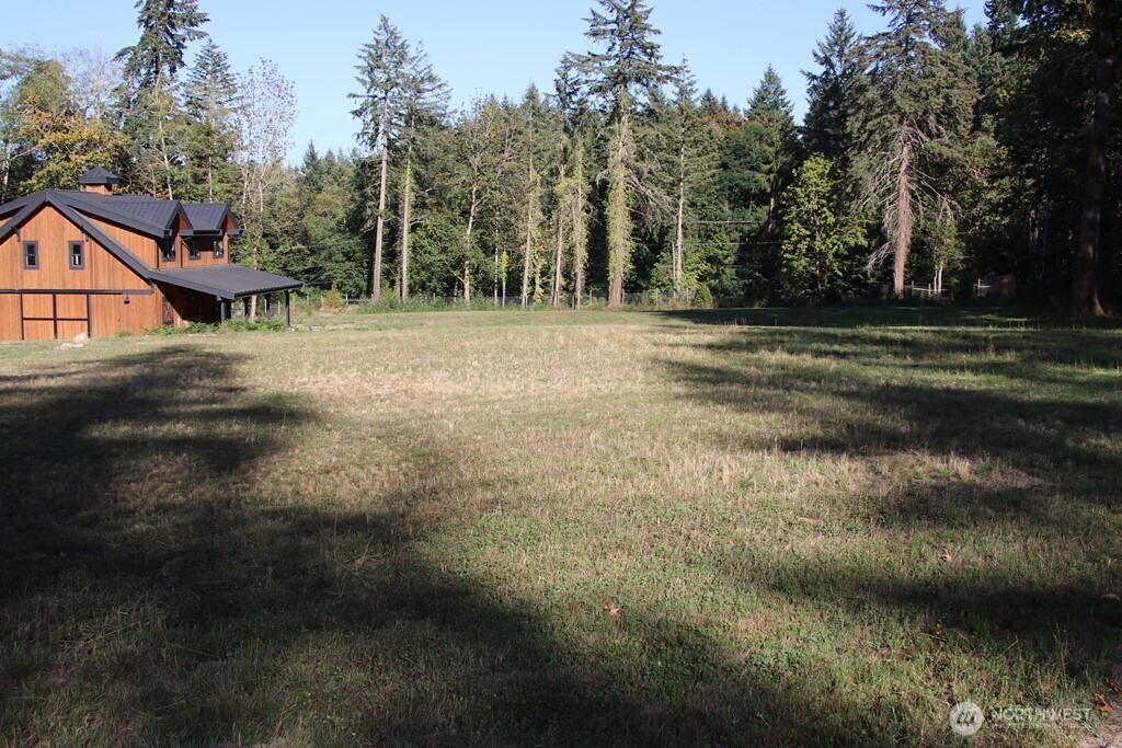 24345 Wax Orchard Road Southwest Vashon, WA 98070 - Photo 15 of 17 a view of backyard with green space