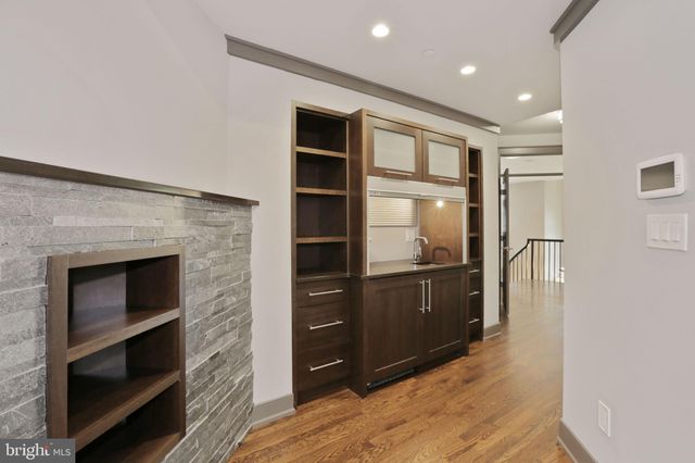 $4,450,000 | 9805 Logan Drive, Potomac, MD 20854