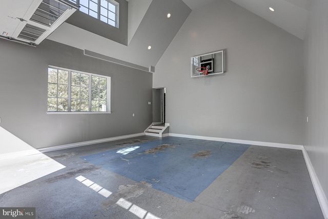 $4,450,000 | 9805 Logan Drive, Potomac, MD 20854