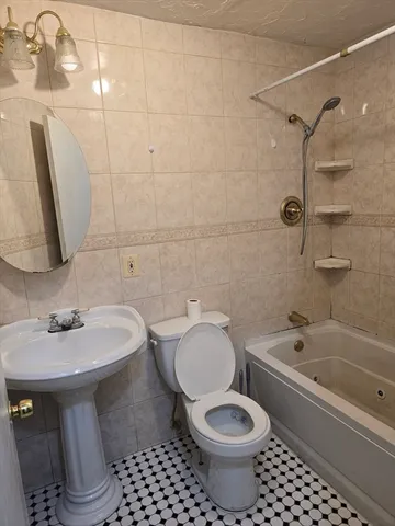 $239,900 | 270 East Haverhill Street, Unit 12, Lawrence, MA 01841