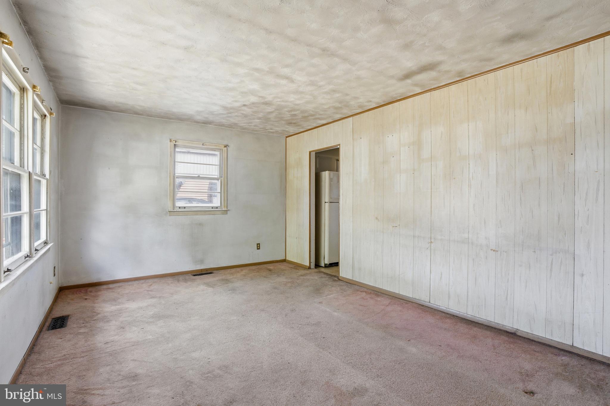 1402 Susan Avenue Croydon, PA 19021 - Photo 6 of 22