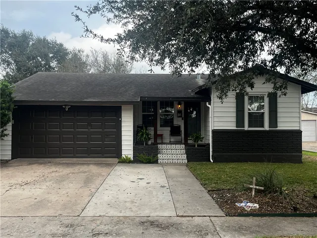 $180,000 | 4106 Barnes Street, Corpus Christi, TX 78411
