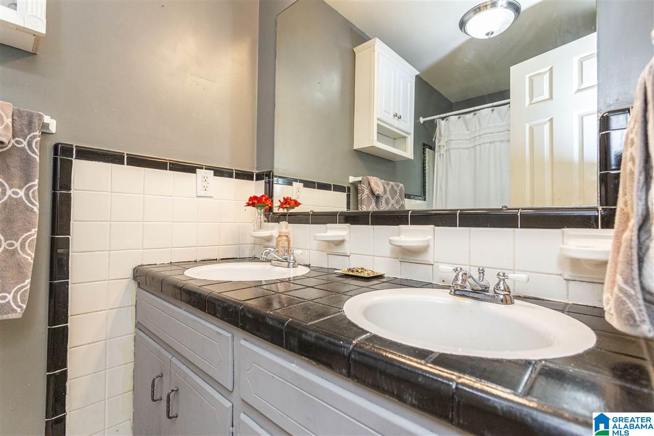 136 Franklin Road Fultondale, AL 35068 - Photo 22 of 29