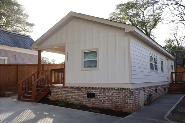 $1,750 | 5120 Railroad Avenue, Flowery Branch, GA 30542