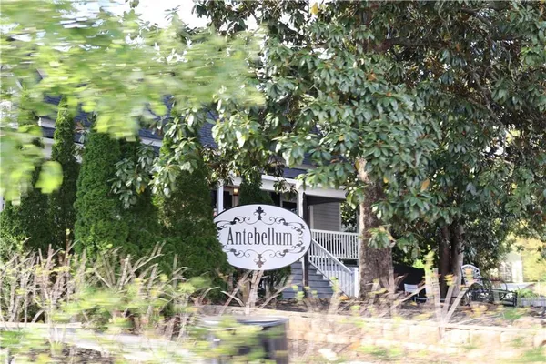 $1,750 | 5120 Railroad Avenue, Flowery Branch, GA 30542