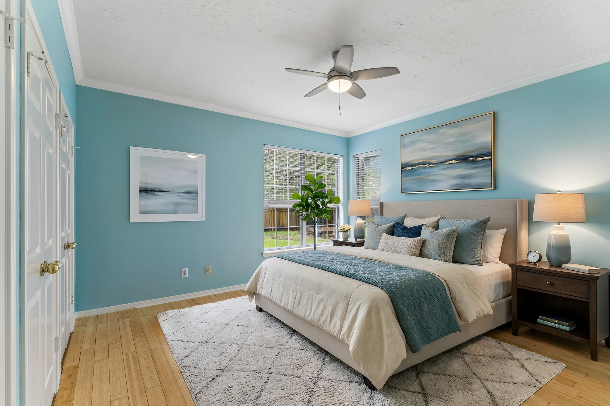 10400 O'Rourk Lane Austin, TX 78739 - Photo 10 of 33 a bedroom with a large bed and a window