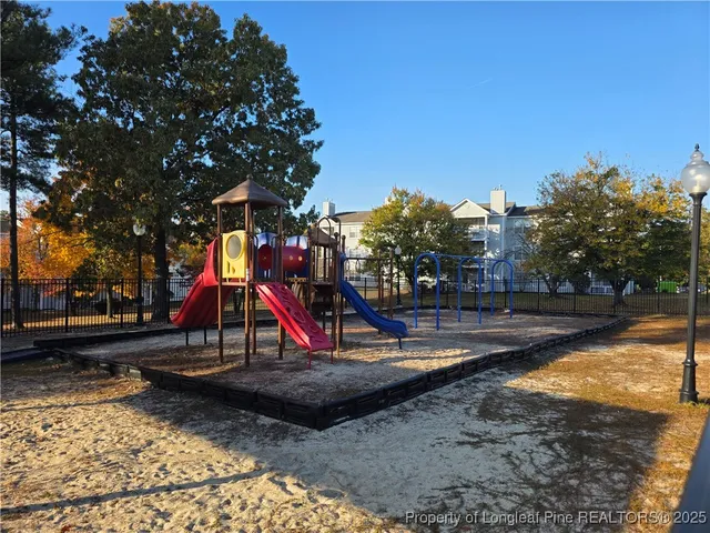 $156,700 | 216 Waterdown Drive, Unit 10, Fayetteville, NC 28314