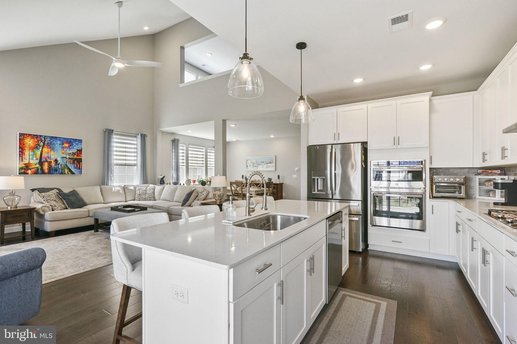 40 Emerald Road Wrightstown, NJ 08562 - Photo 13 of 39 Modern kitchen with open layout charm.