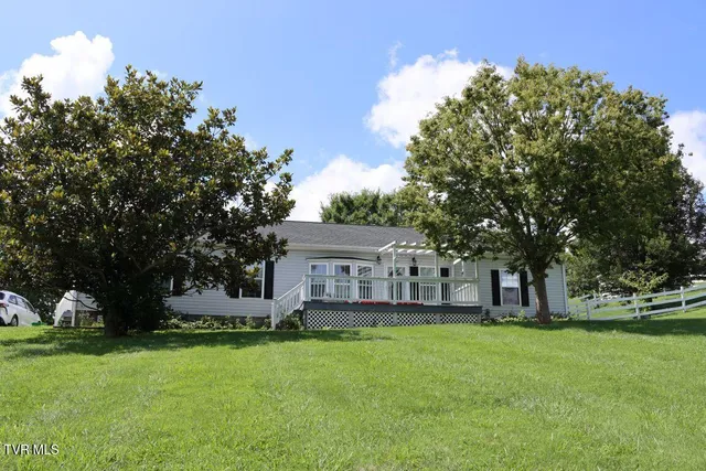 $279,000 | 17977 Overlook Drive, Abingdon, VA 24210