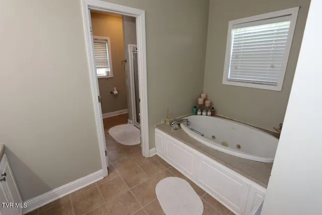 $279,000 | 17977 Overlook Drive, Abingdon, VA 24210