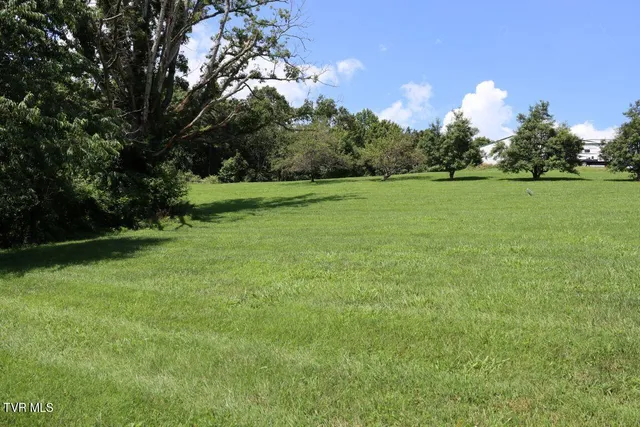 $279,000 | 17977 Overlook Drive, Abingdon, VA 24210