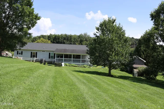 $279,000 | 17977 Overlook Drive, Abingdon, VA 24210
