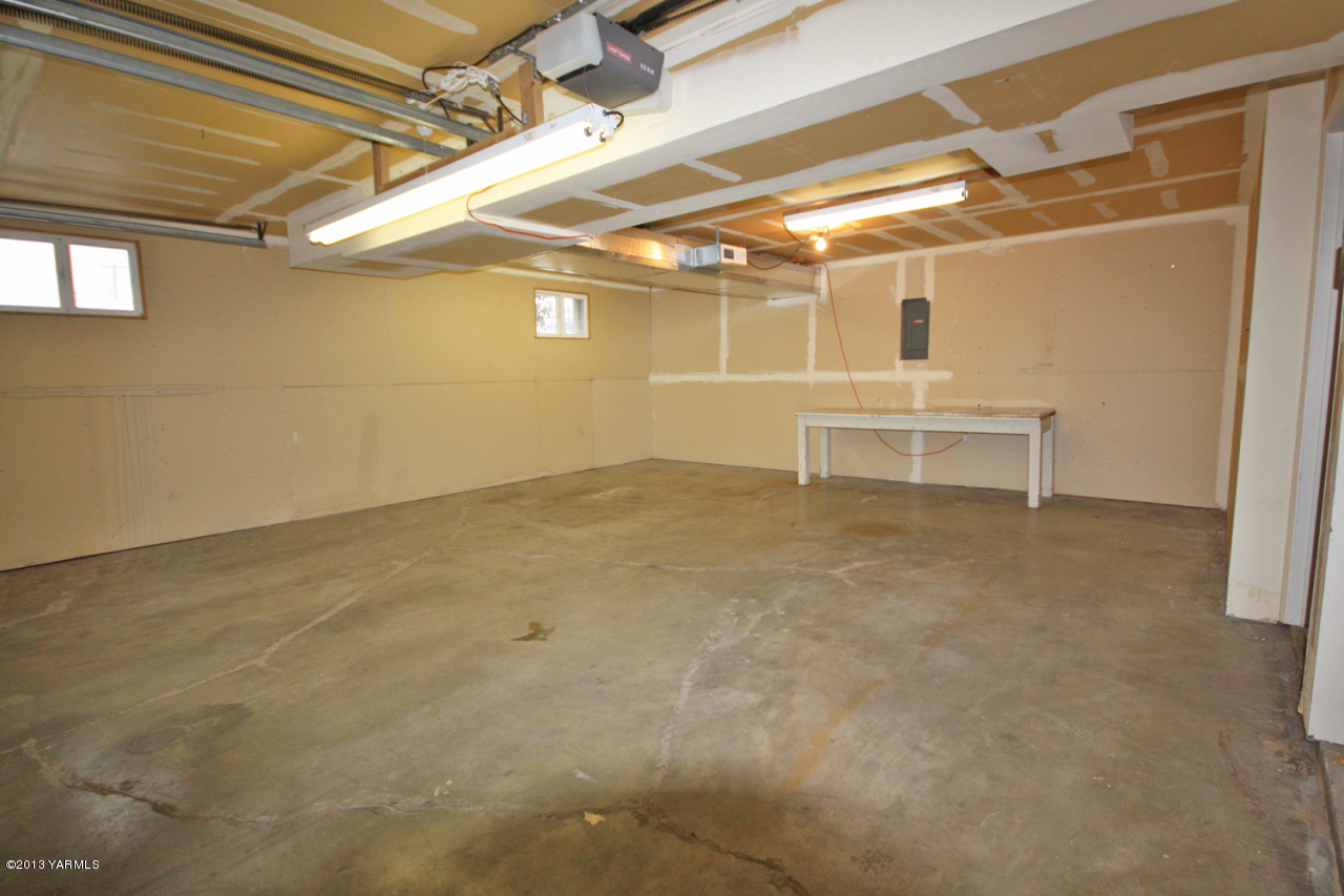 7303 Bittner Road Yakima, WA 98901 - Photo 38 of 38 a view of a room with wooden walls