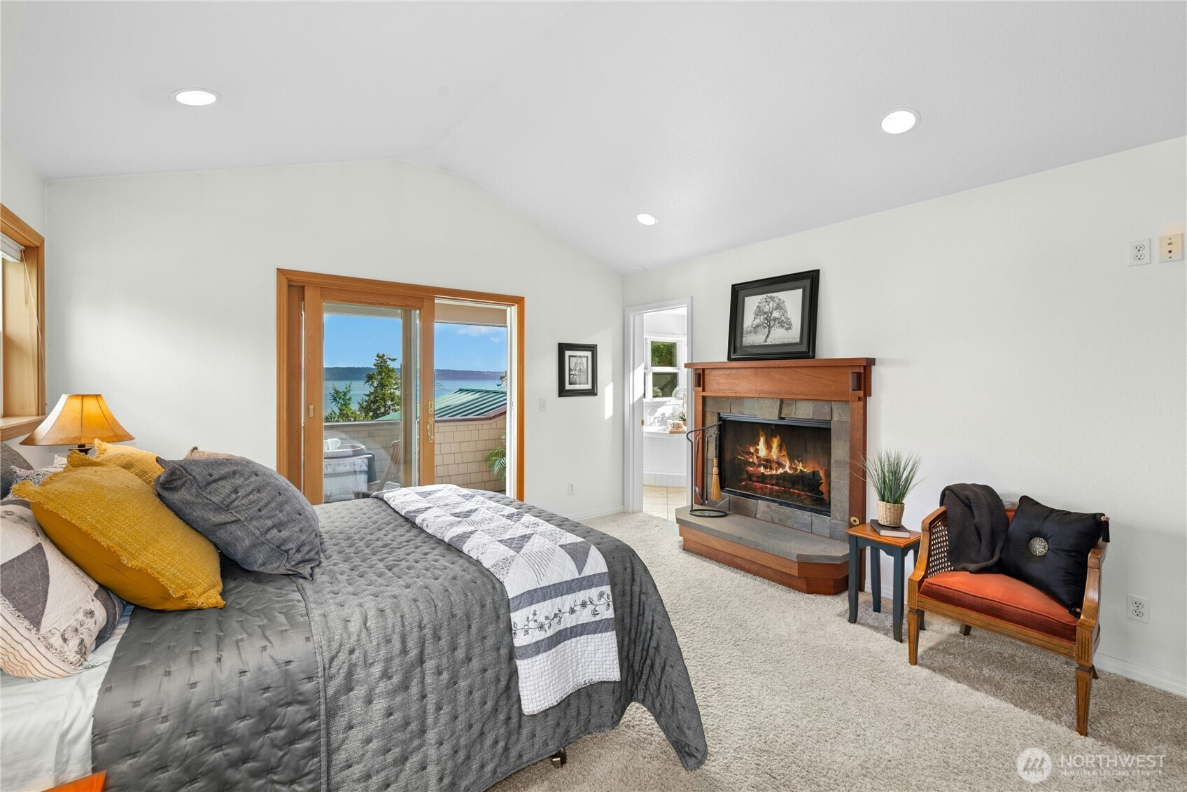 21322 President Point Road Northeast Kingston, WA 98346 - Photo 18 of 35