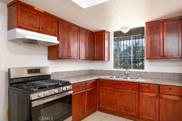 $849,000 | 13100 Foothill Boulevard, Sylmar, CA 91342