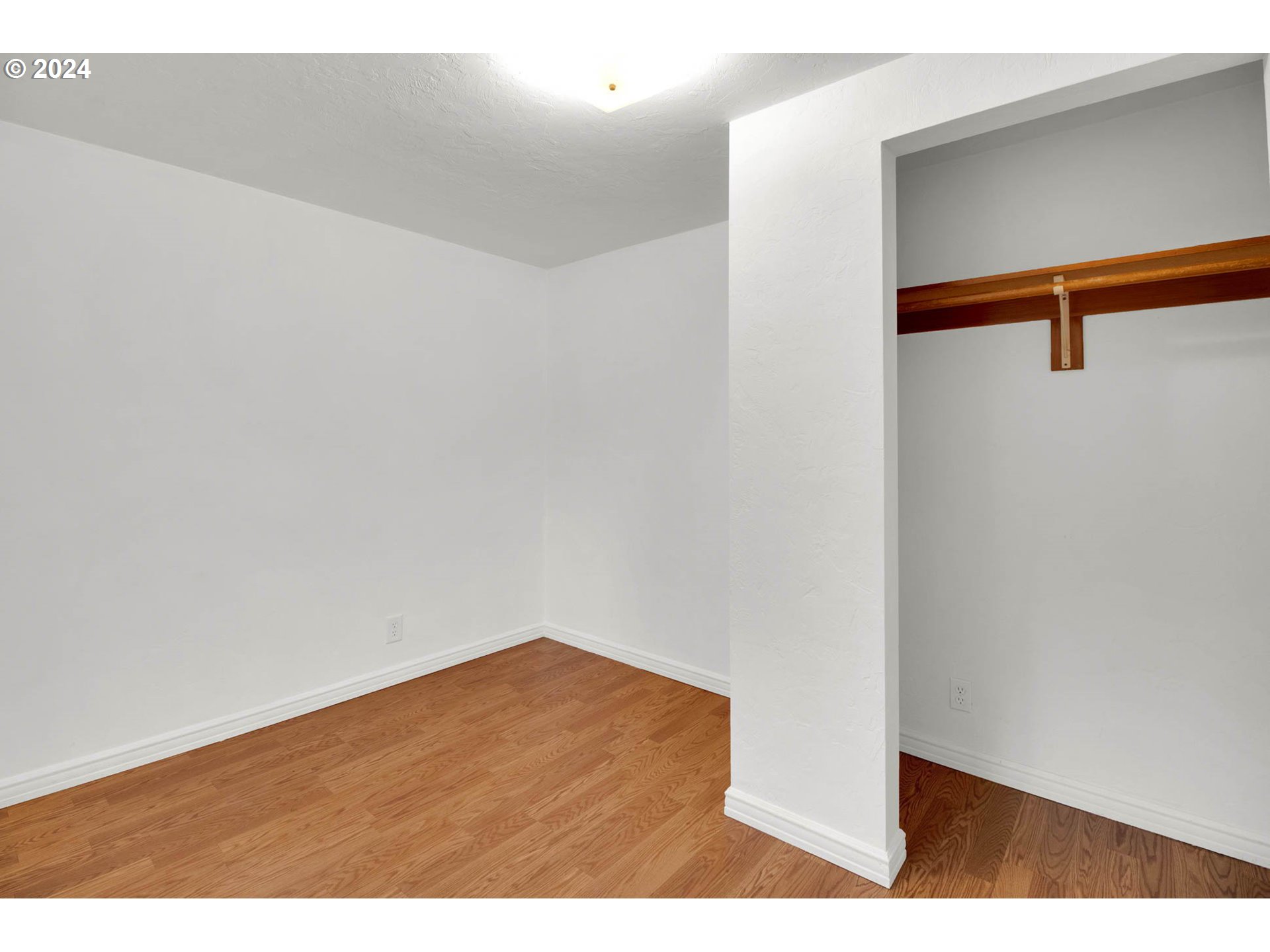 2224 Ohio Street Eugene, OR 97402 - Photo 11 of 31 a view of an empty room