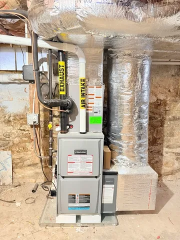 $639,900 | 122 Copperfield Road, Worcester, MA 01602