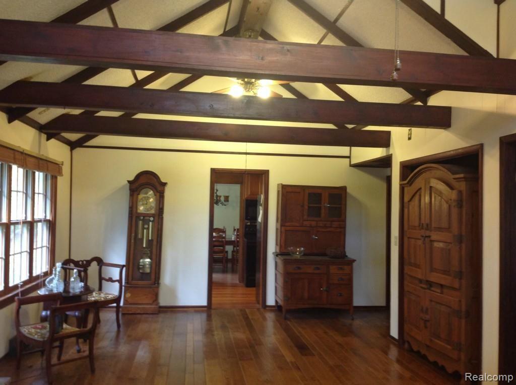 6147 Willis Road North Branch, MI 48461 - Photo 2 of 41 IMG_1015.jpg