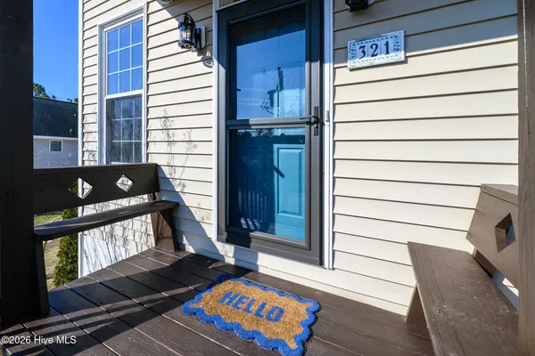 $950,000 | 321 Riverside Drive, New Bern, NC 28560