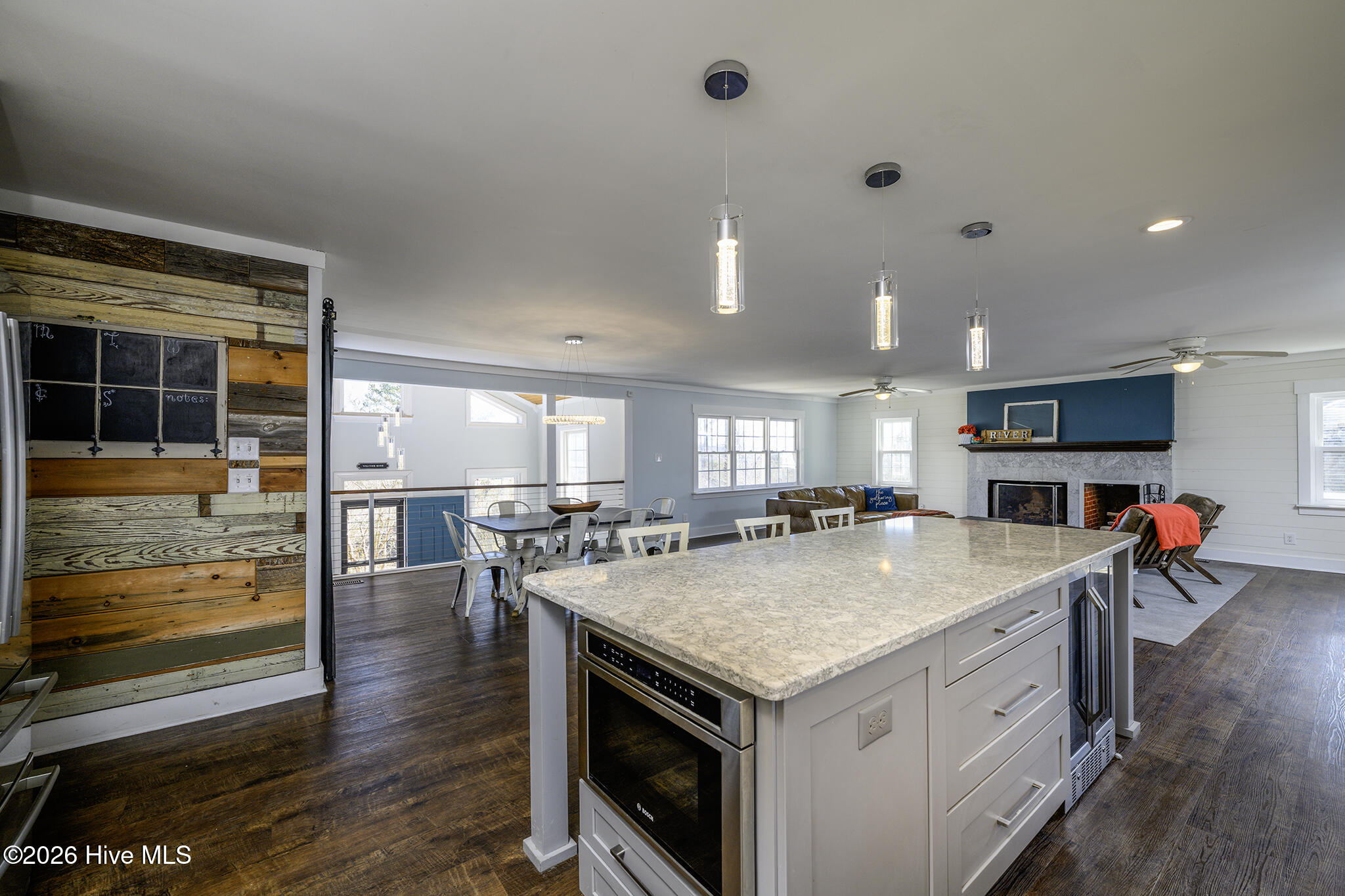 321 Riverside Drive New Bern, NC 28560 - Photo 26 of 78 Open Concept Living Space