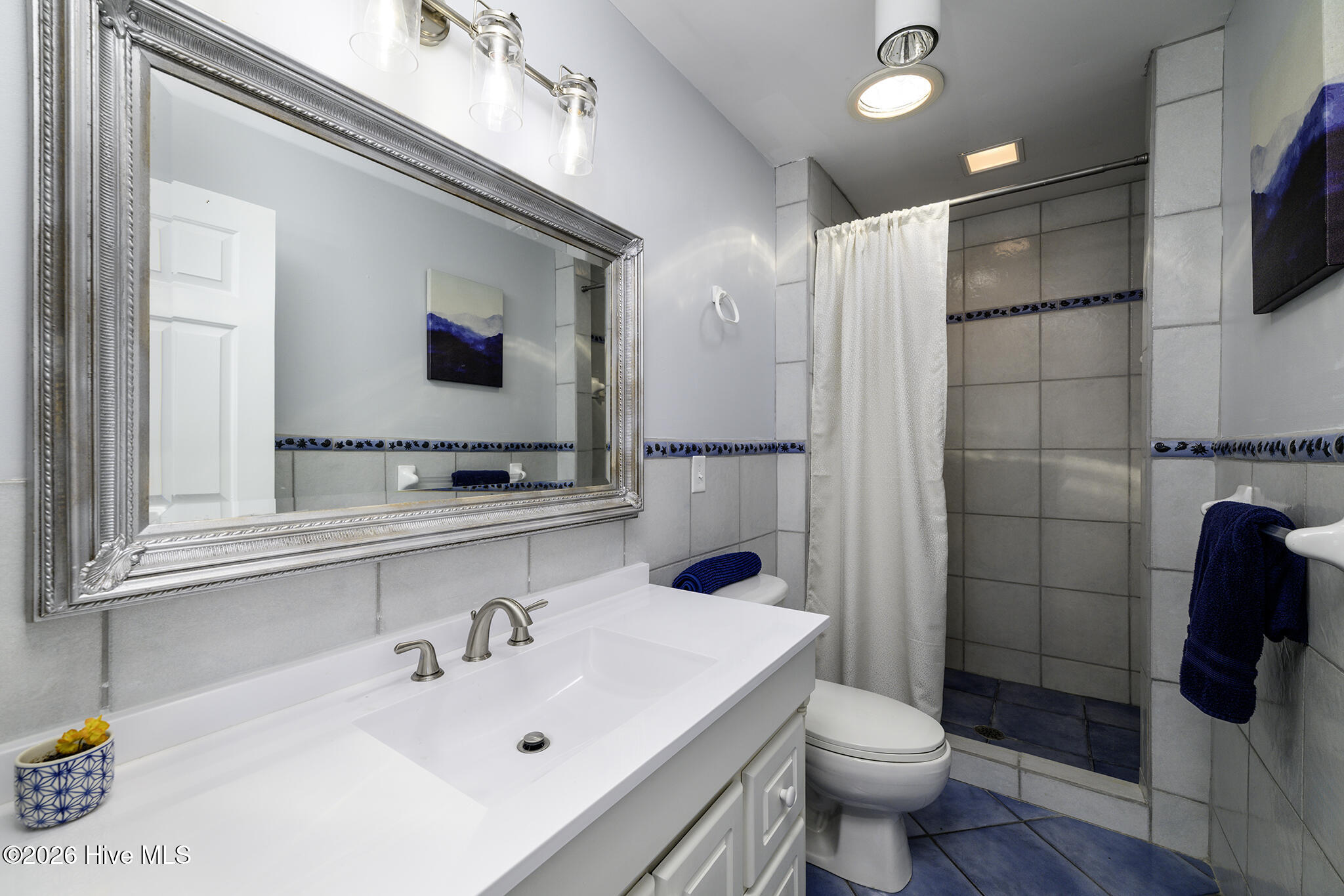 321 Riverside Drive New Bern, NC 28560 - Photo 43 of 78 New Counter Top/Faucet and Glass Door Removed