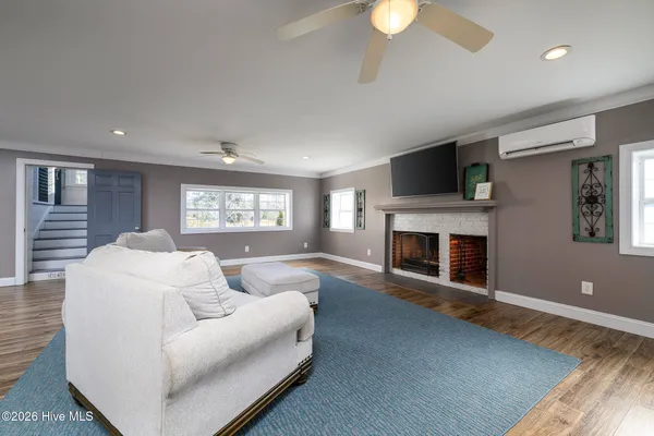 $950,000 | 321 Riverside Drive, New Bern, NC 28560