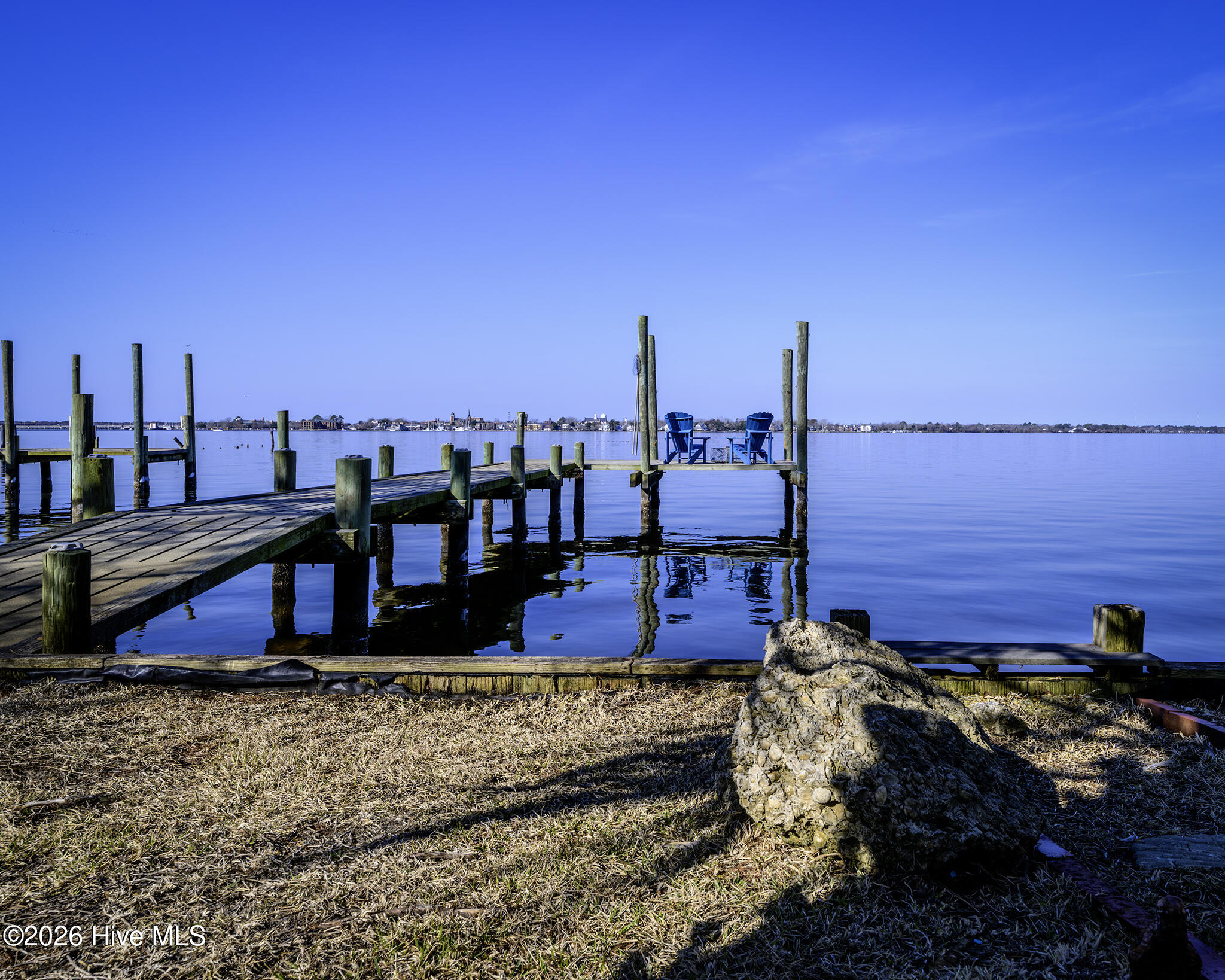 321 Riverside Drive New Bern, NC 28560 - Photo 77 of 78 Private Dock on the Neuse River