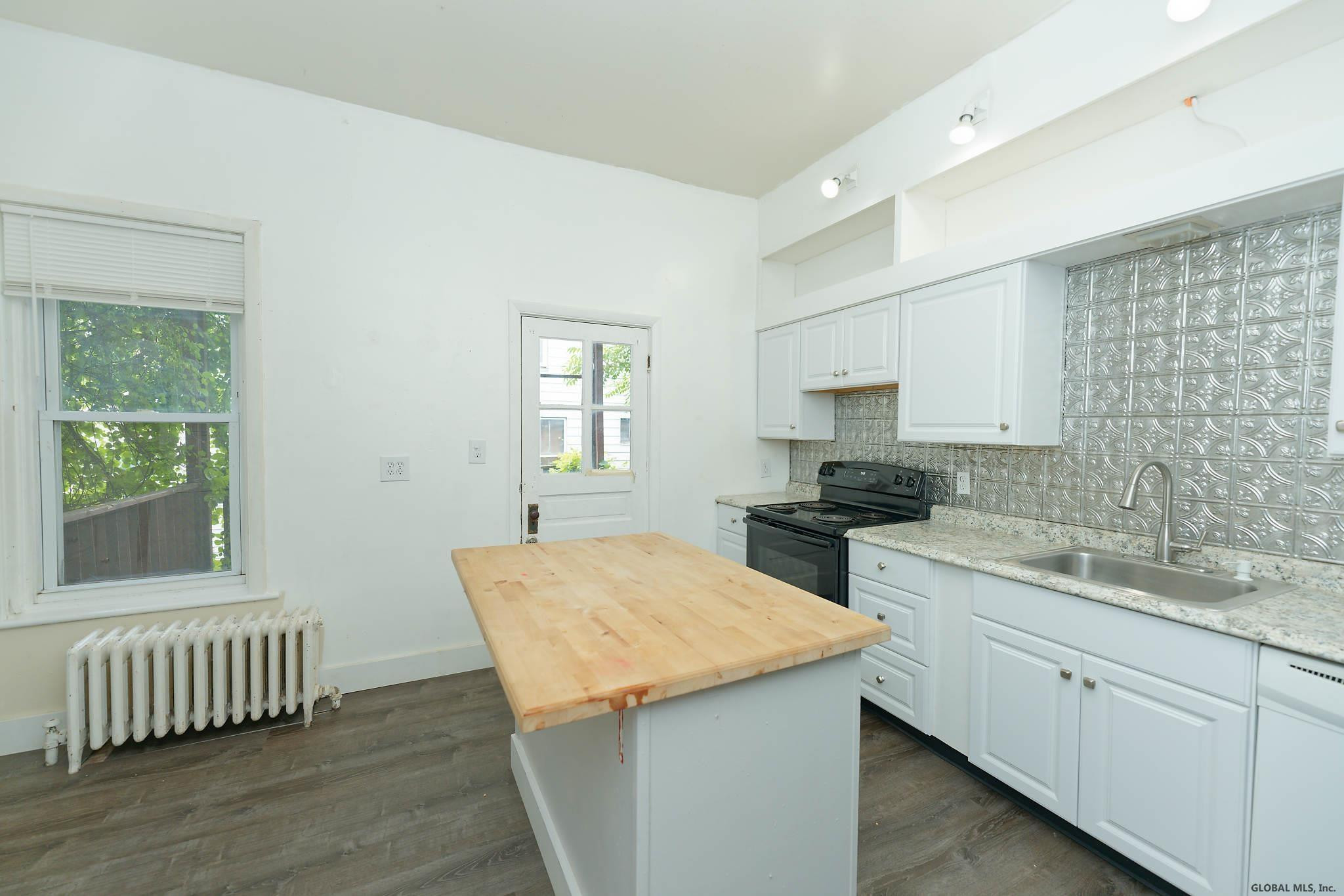 249 Quail Street Albany, NY 12203 - Photo 13 of 37 Photo 14