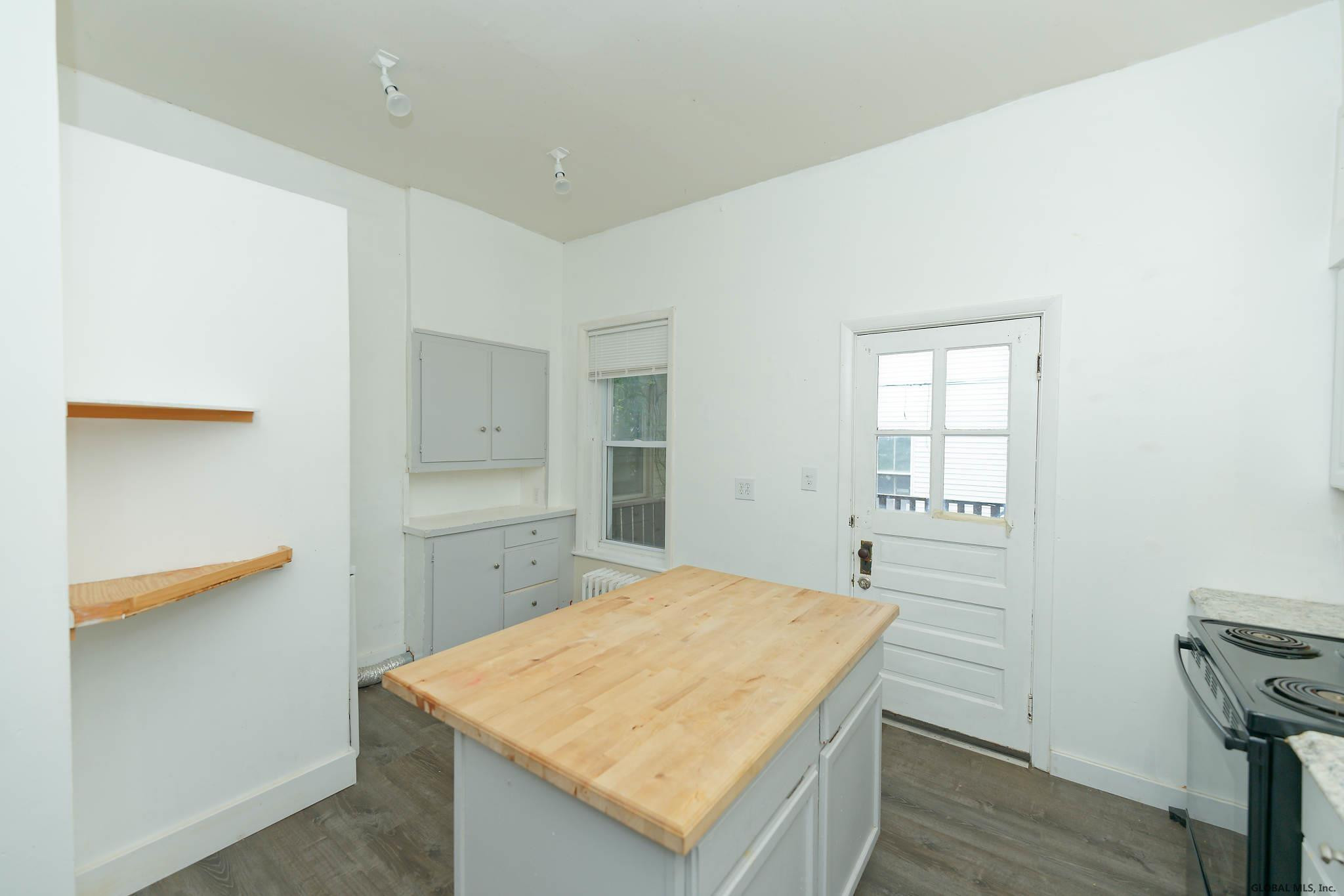 249 Quail Street Albany, NY 12203 - Photo 14 of 37 Photo 15