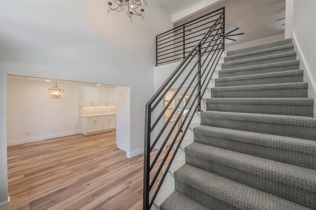 2815 Perkins Road Arlington, TX 76016 - Photo 6 of 40