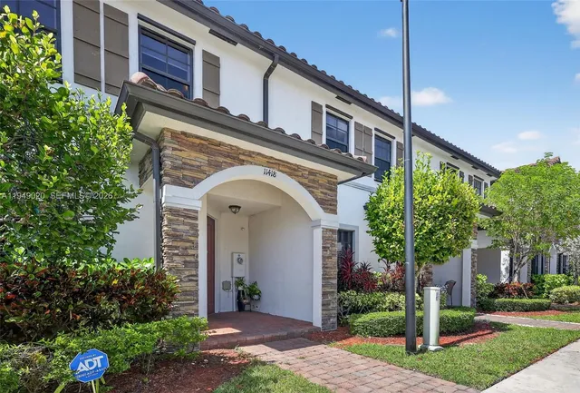 $425,000 | 11418 Southwest 250th Street, Homestead, FL 33032