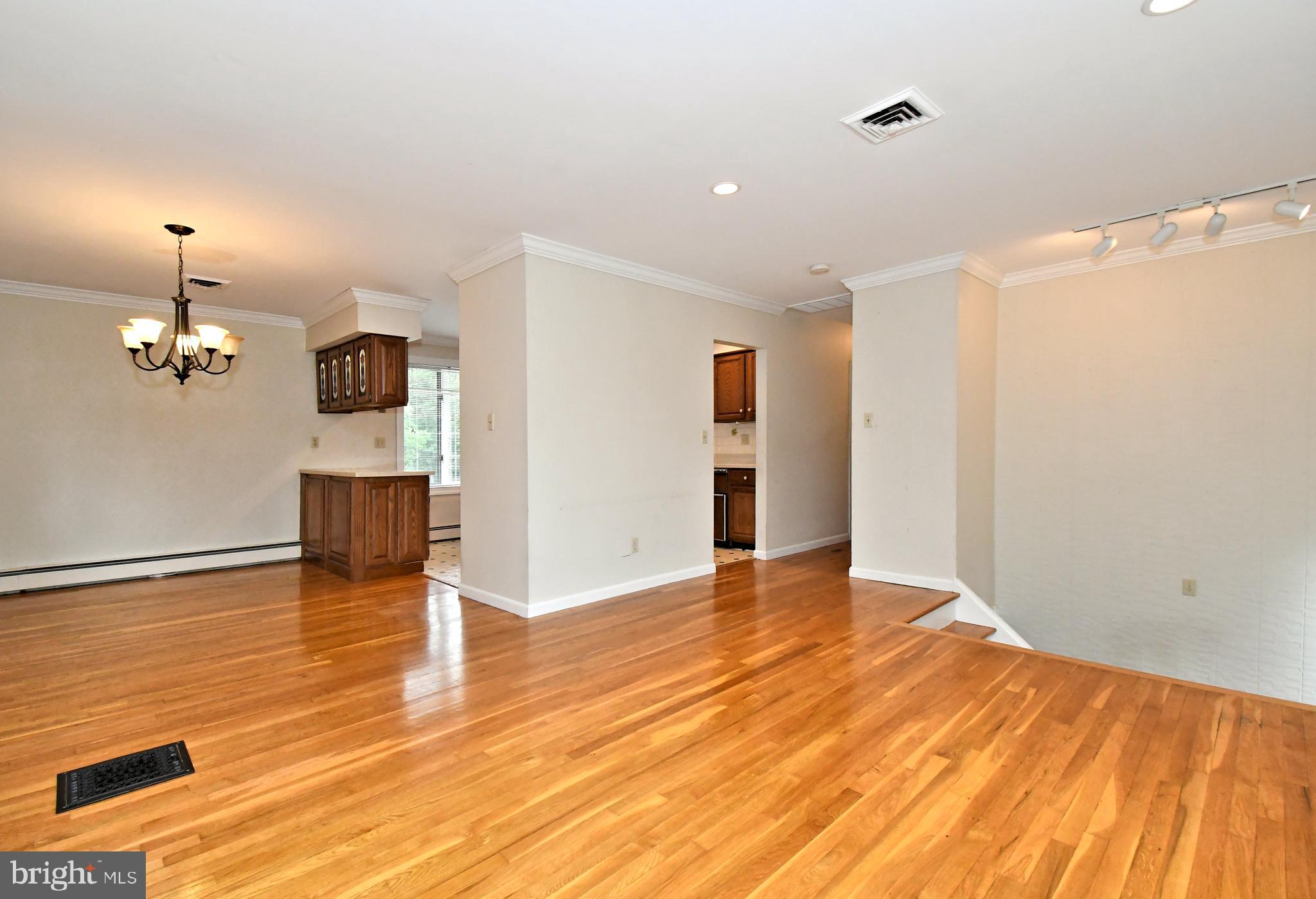 2390 Lenhart Road Colmar, PA 18915 - Photo 8 of 40