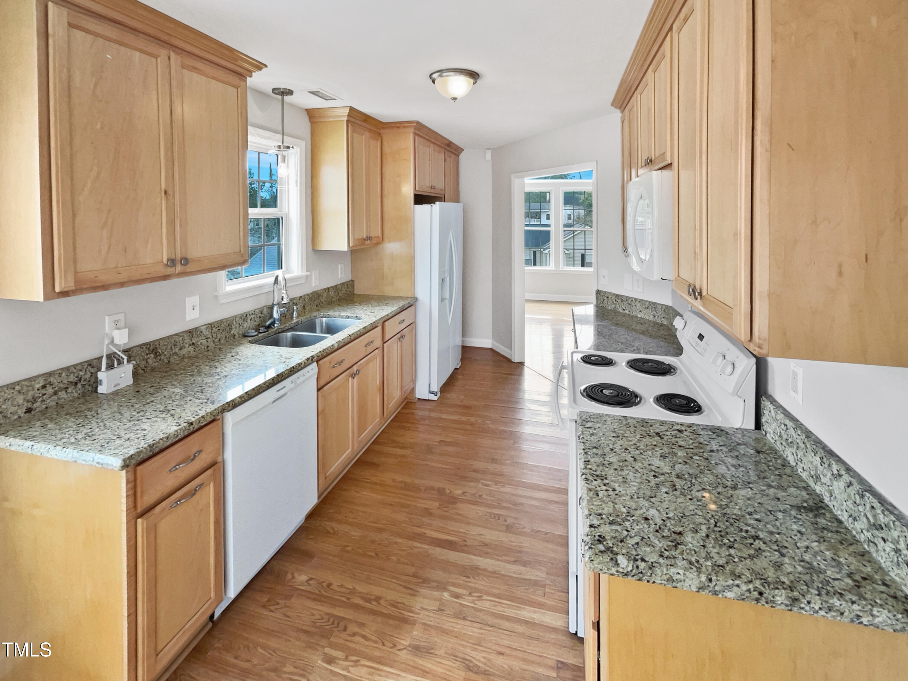 240 Cross Current Lane Raleigh, NC 27610 - Photo 11 of 20 listing_8