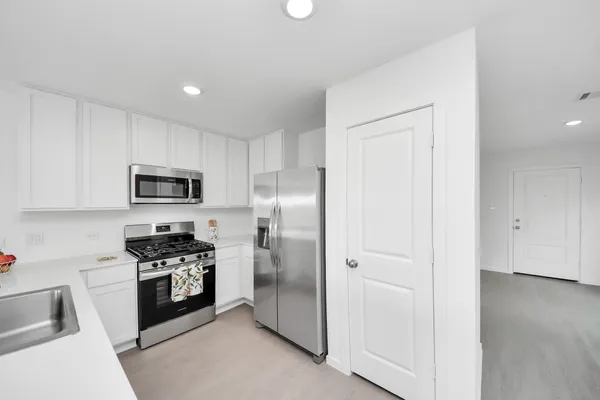 $2,390 | 3012 Majestic Sunrise Drive, Katy, TX 77493