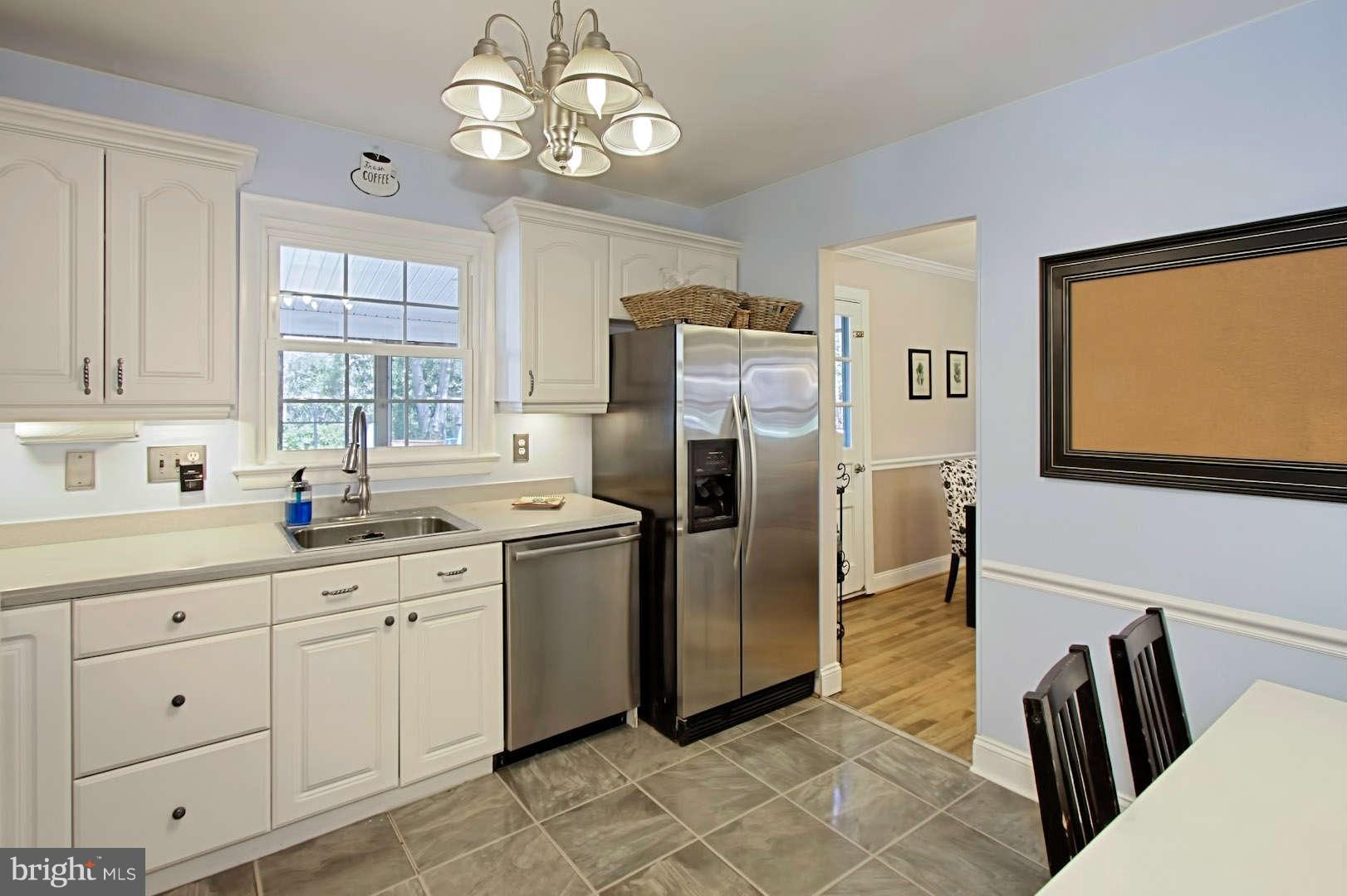 1908 Cool Spring Drive Alexandria, VA 22308 - Photo 9 of 28 Kitchen