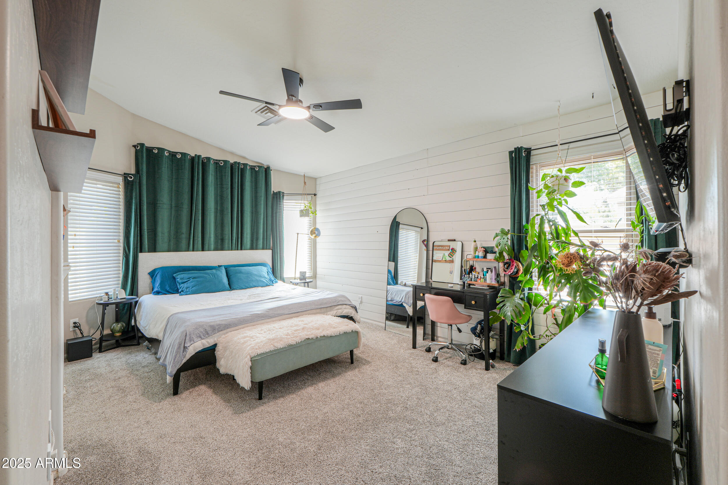 835 South Modine Lane Gilbert, AZ 85296 - Photo 23 of 56 34