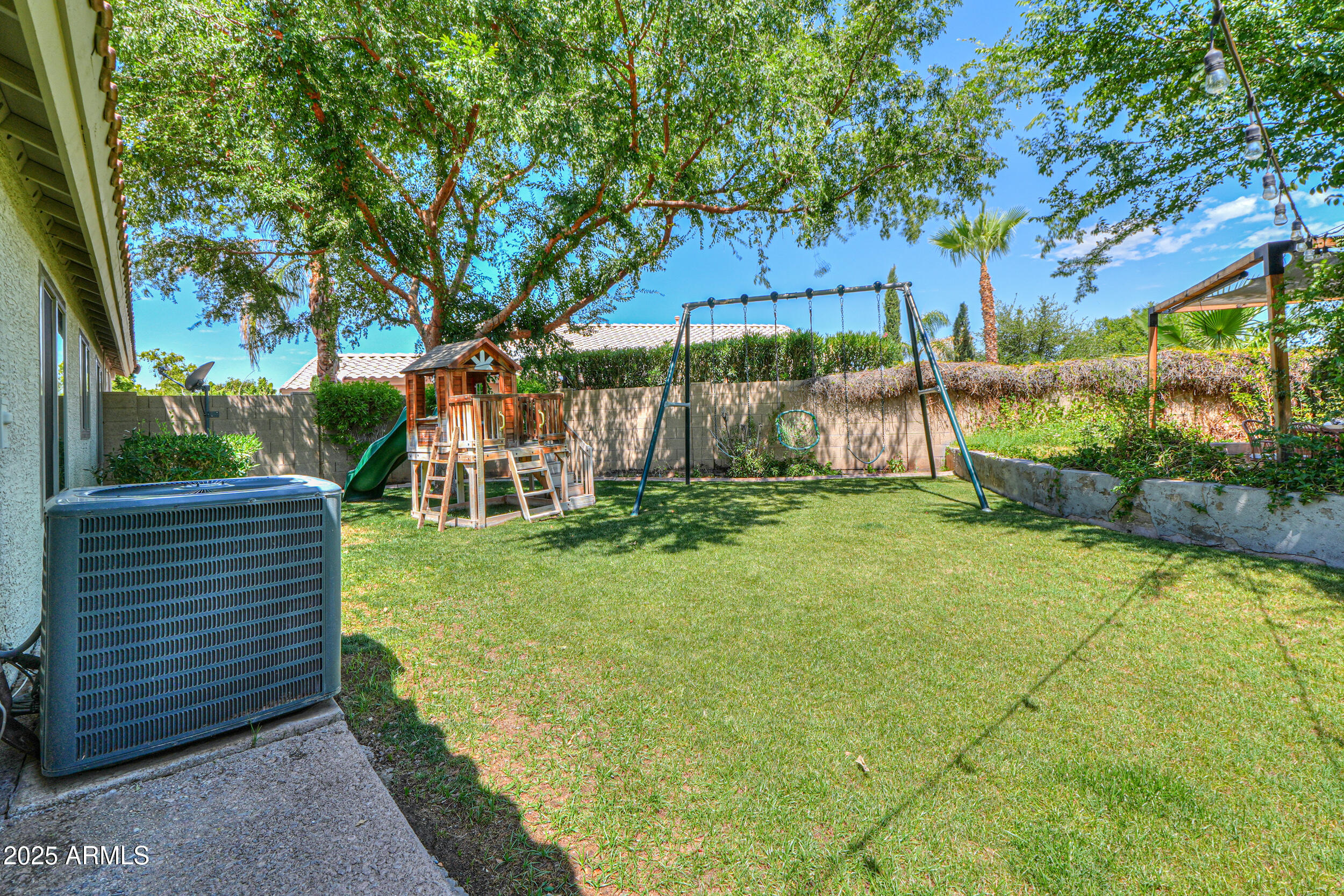 835 South Modine Lane Gilbert, AZ 85296 - Photo 44 of 56 44