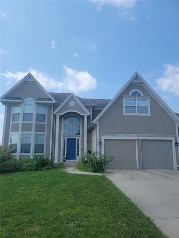 $370,000 | 19441 West 208th Street, Spring Hill, KS 66083
