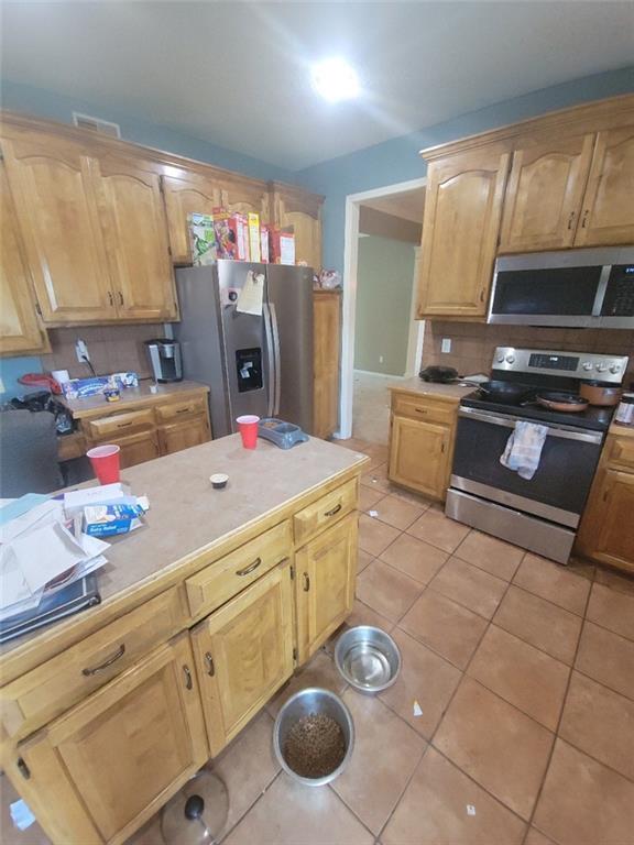 19441 West 208th Street Spring Hill, KS 66083 - Photo 4 of 21