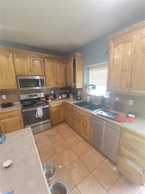 19441 West 208th Street Spring Hill, KS 66083 - Photo 5 of 21