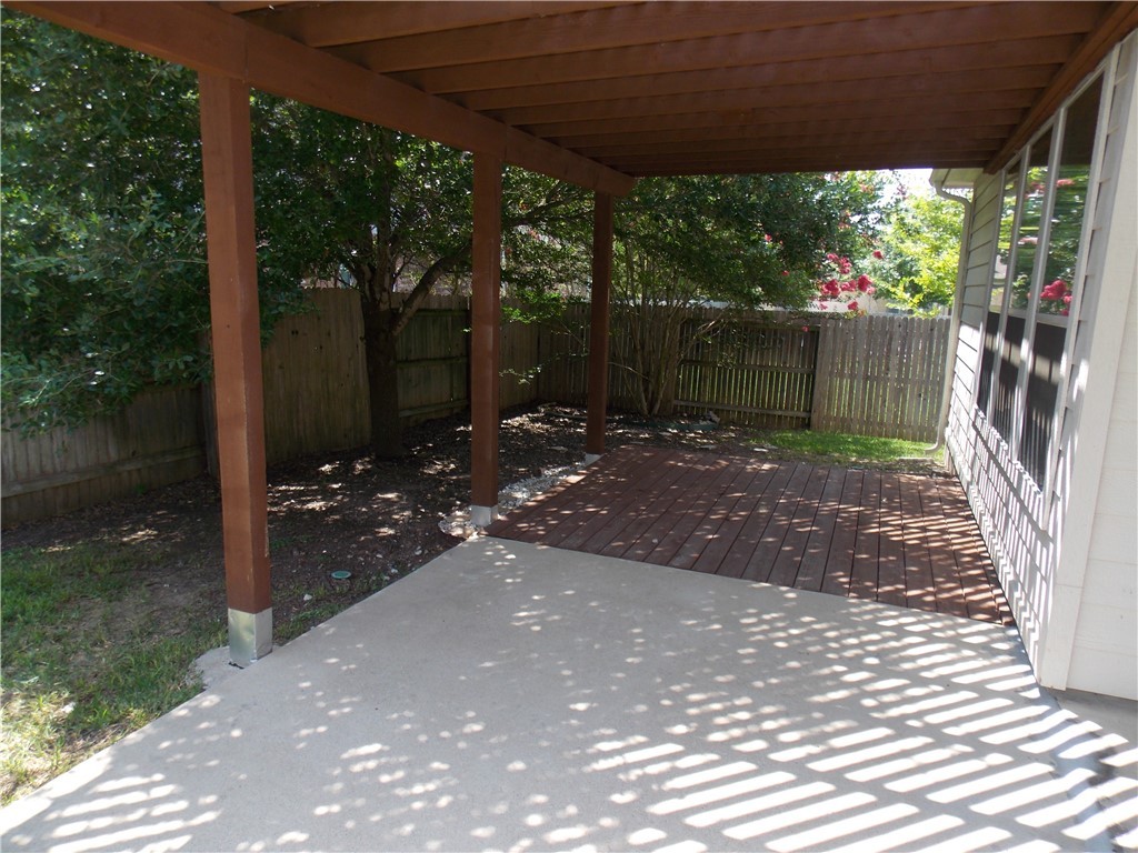 20961 Mandrake Drive Pflugerville, TX 78660 - Photo 29 of 34 a view of backyard with green space