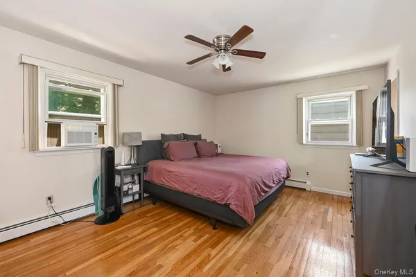 $5,500 | 568 Manville Road, Unit UPPER R, Pleasantville, NY 10570