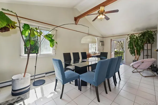 $5,500 | 568 Manville Road, Unit UPPER R, Pleasantville, NY 10570