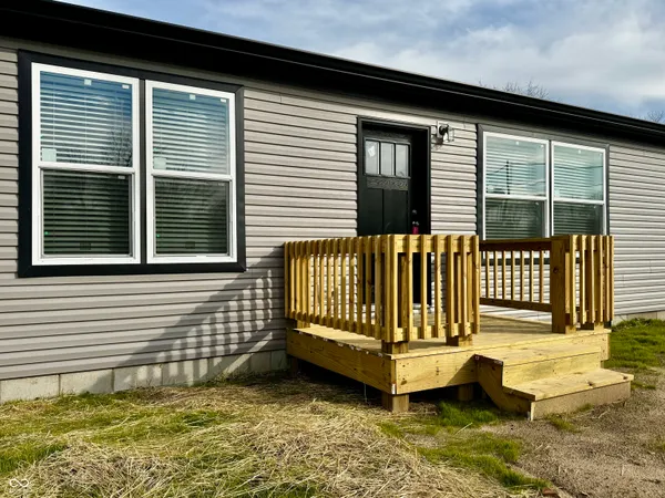 $249,900 | 819 West Tanner Street, Brownstown, IN 47220
