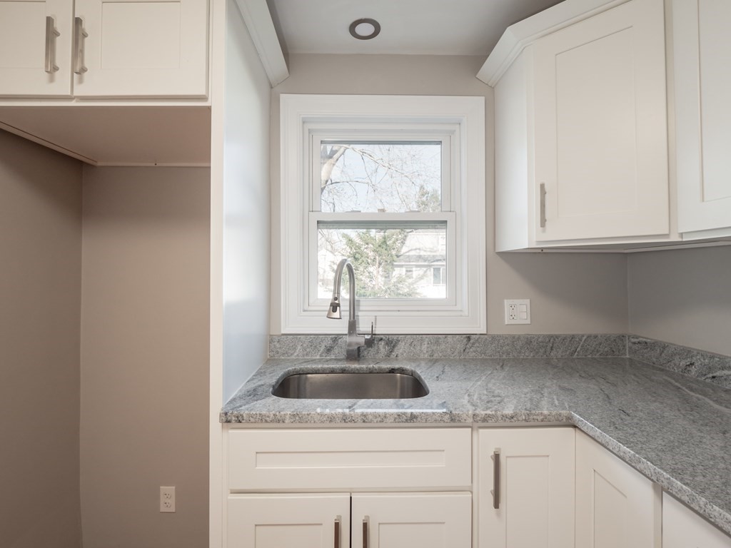 25 Paragon Road Boston, MA 02132 - Photo 17 of 34 Gallery Image 17