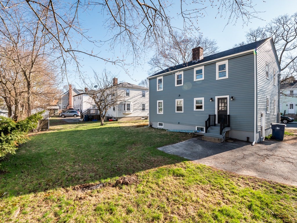 25 Paragon Road Boston, MA 02132 - Photo 6 of 34 Gallery Image 6