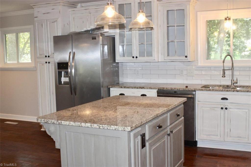 502 Johnson Road High Point, NC 27265 - Photo 5 of 15 Gallery Image 5