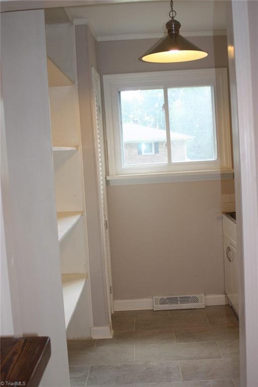 502 Johnson Road High Point, NC 27265 - Photo 7 of 15 Gallery Image 7