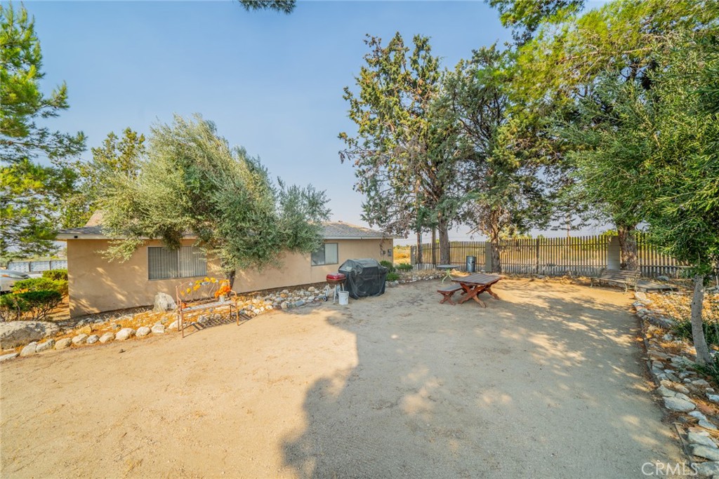 10200 Johnson Road, Unit 55 Phelan, CA 92371 - Photo 34 of 35